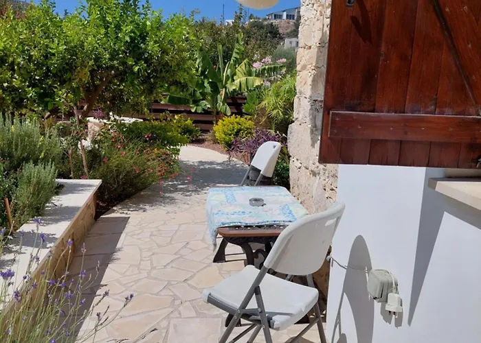 Летний дом The Little House